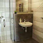 Kwiatowa6 *