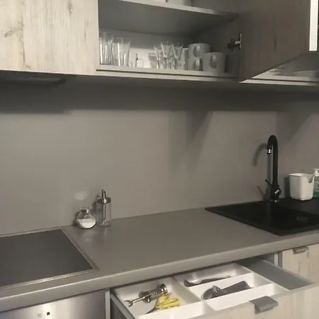 Kwiatowa6 *
